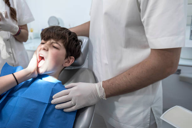 Best After-Hours Emergency Dentist in Coopertown, TN
