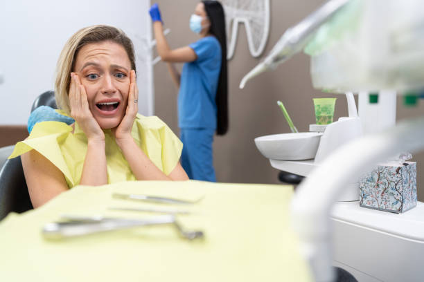 Best Walk-In Emergency Dentist in Coopertown, TN